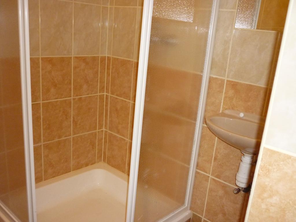 Апартаменты Kriszta Apartmanhaz Балатонлелле Экстерьер фото